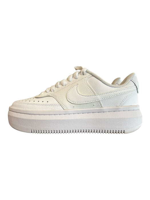 Nike Shoe Size 6 White Leather Low Top lace up Perforated Sneaker Shoes White / 6