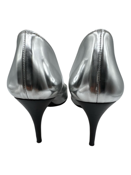 Stuart Weitzman Shoe Size 10 Silver Leather Pointed Toe Metallic Pumps Silver / 10