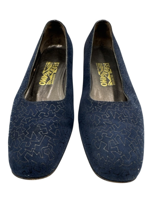 Salvatore Ferragamo Shoe Size 9.5 Navy & Black Leather Stacked Heel Suede Pumps Navy & Black / 9.5