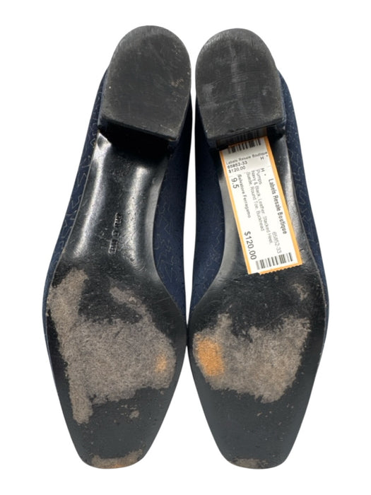 Salvatore Ferragamo Shoe Size 9.5 Navy & Black Leather Stacked Heel Suede Pumps Navy & Black / 9.5