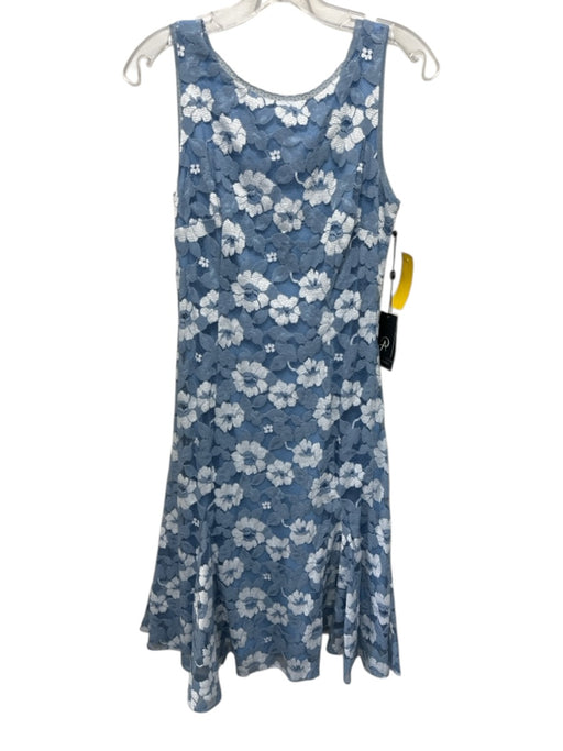 Adriana Papell Size 4 Light blue & white Polyester Blend Sleeveless Dress Light blue & white / 4