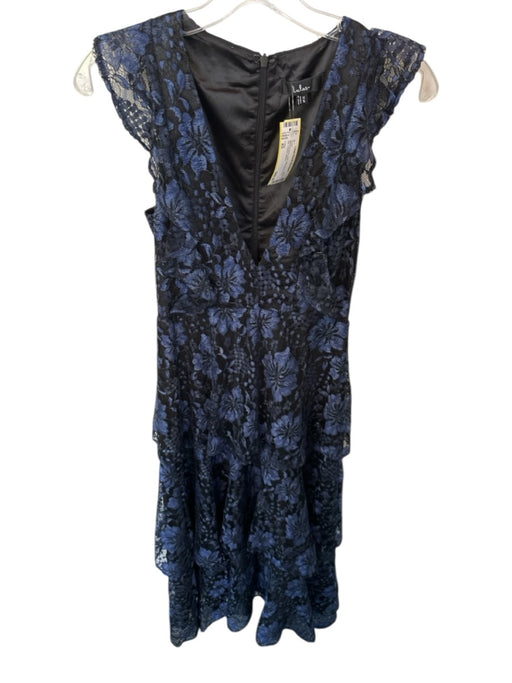 Lulus Size XS Black & Navy Lace Sleeveless Back Zip V Neck Gown Black & Navy / XS