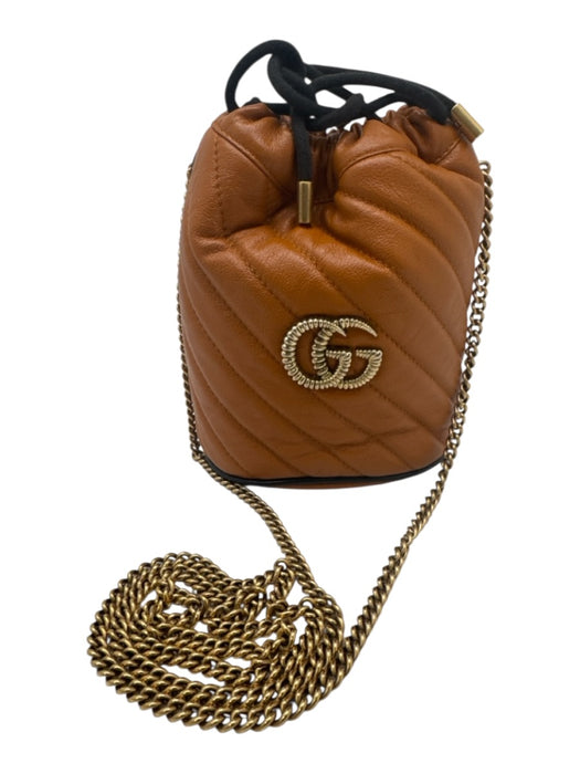 Gucci Chestnut Brown Leather Gold hardware Chain Bucket Dustbag Inc. Bag Chestnut Brown / Small