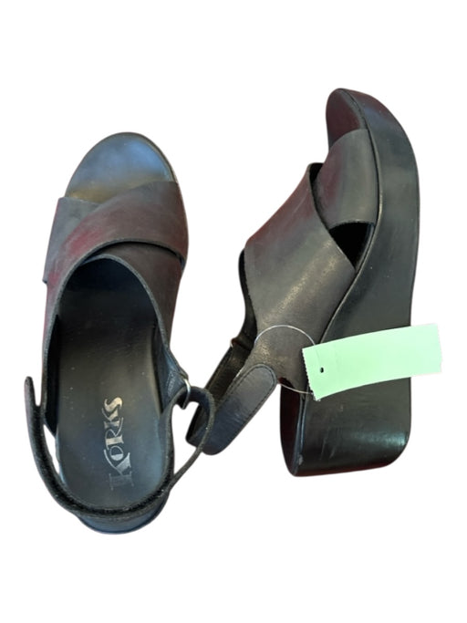 Korks Shoe Size 9M Black Leather Platform Velcro Sandals Black / 9M