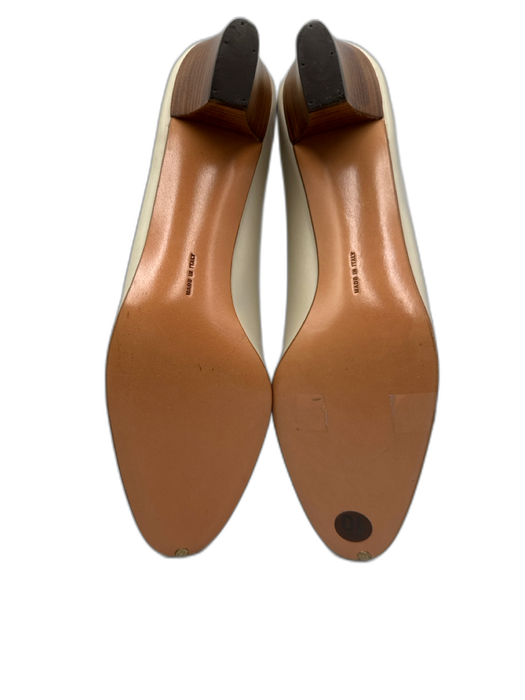 Salvatore Ferragamo Shoe Size 10 Cream & Gold Leather Grossgrain ribbon Flats Cream & Gold / 10