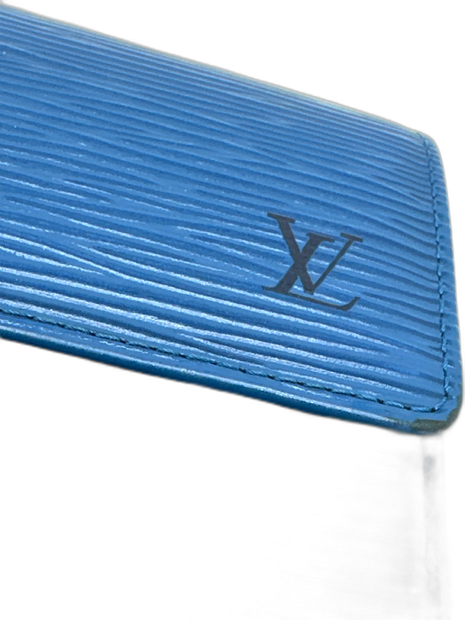 Louis Vuitton Blue Epi Leather Logo Snap Closure Zip Close Compartment Wallets Blue