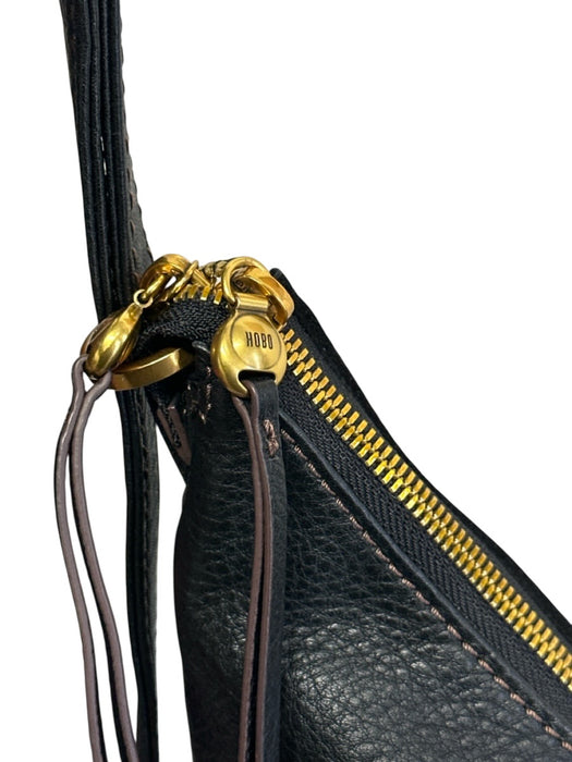 Hobo Black Leather Suede Gold Tone Hardware Zip Top Convertible Bag Black