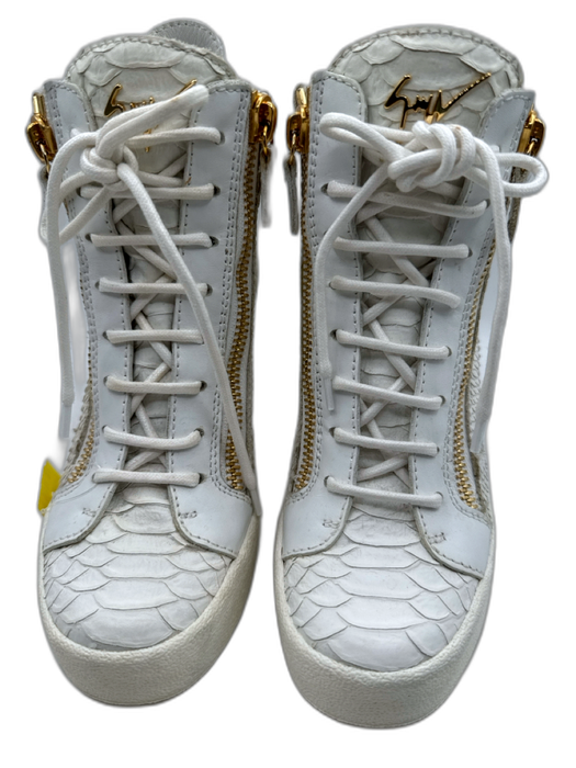 Guiseppe Zanotti Shoe Size 37 White & Gold Leather Snake Gold Zipper Sneakers White & Gold / 37