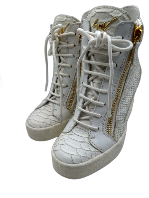 Guiseppe Zanotti Shoe Size 37 White & Gold Leather Snake Gold Zipper Sneakers White & Gold / 37
