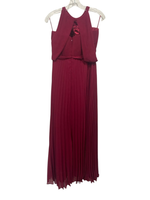 Celeb Size Est S Red Pleated Sleeveless high neck Padded Gown Red / Est S