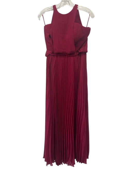 Celeb Size Est S Red Pleated Sleeveless high neck Padded Gown Red / Est S