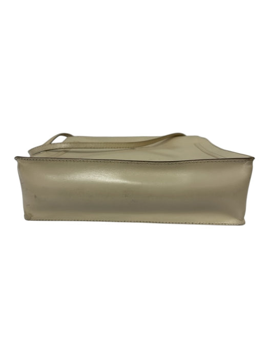 Bottega Veneta Cream Leather Magnetic Closure Shoulder Strap Bag Cream / S