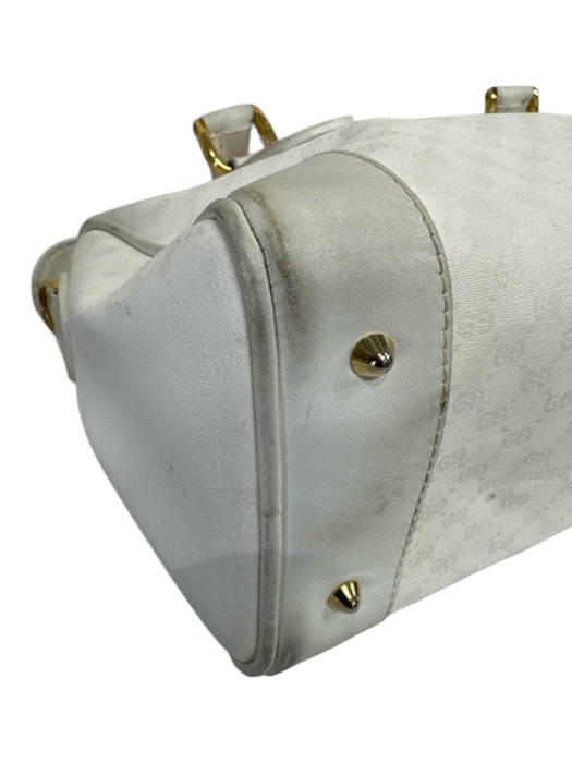 Gucci White Coated Canvas Zip Close Top Handle Goldtone Hardware Bag White / S