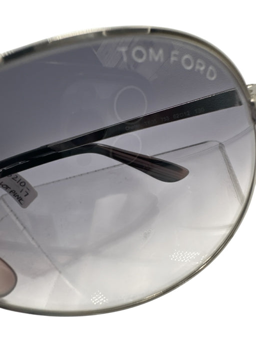 Tom Ford Silver Tone Metal Frame Gradient Lens Aviator Sunglasses Silver Tone