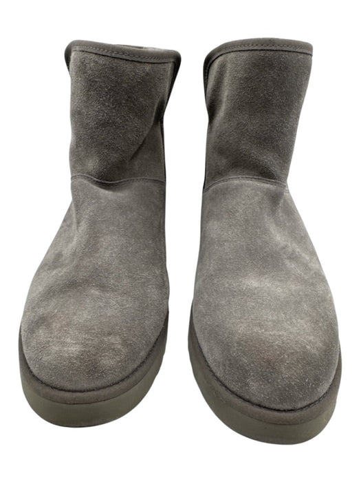 Ugg Shoe Size est 9 Gray Leather Upper Suede Shearling Lined Side Slits Boots Gray / est 9