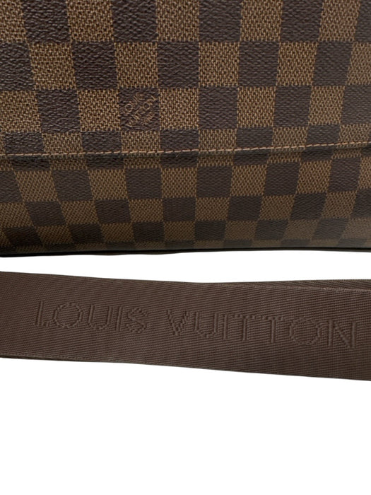 Louis Vuitton Brown & Beige Leather Damier Zip Pockets Men's Bag Brown & Beige