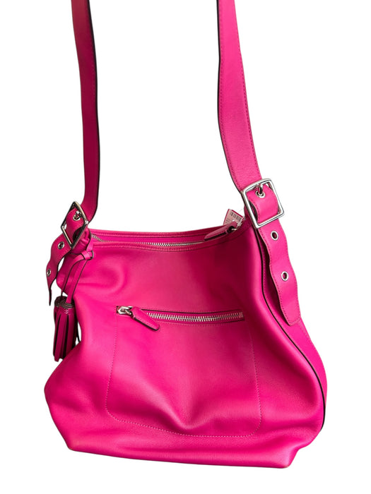 Coach Hot pink Leather Crossbody Strap Zip Close Inside Pocket Logo Bag Hot pink / S/M