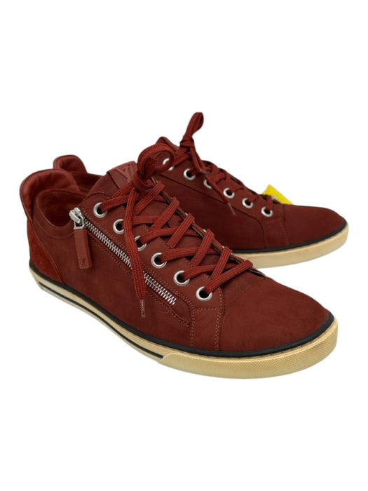 Louis Vuitton Shoe Size 9 Orange Suede Solid Low Top Men's Shoes Orange / 9
