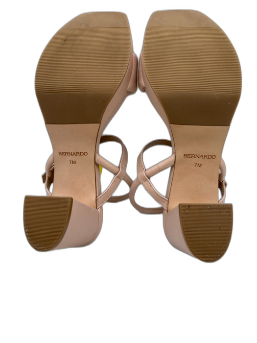 Bernardo Shoe Size 7 Ballet Pink Leather Block Heel Open Square toe Sandals Ballet Pink / 7