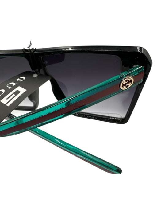 Gucci Black Acetate Gold Tone Details Interlocking GG Flat Top Sunglasses Black
