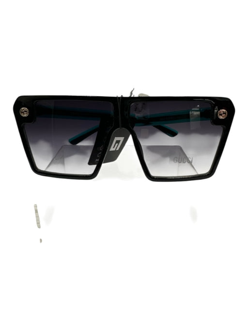 Gucci Black Acetate Gold Tone Details Interlocking GG Flat Top Sunglasses Black