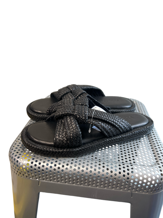 Schutz Shoe Size 9 Black Leather Woven Strap Open Toe Round Toe Sandal Shoes Black / 9