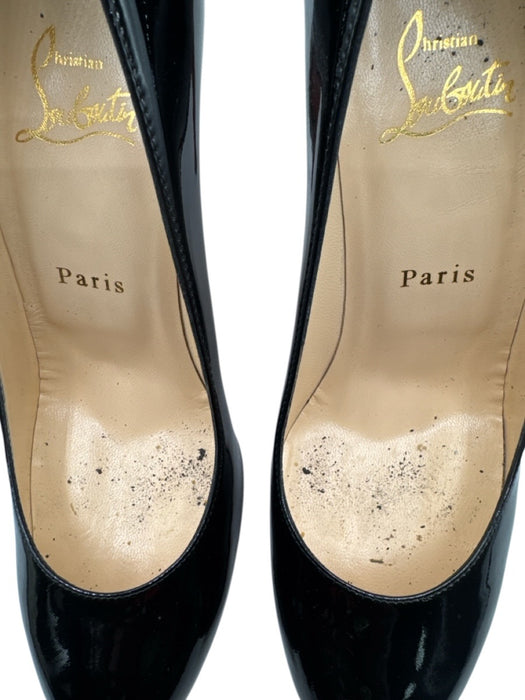 Christian Louboutin Shoe Size 38.5 Black Patent Leather Almond Toe Pumps Black / 38.5