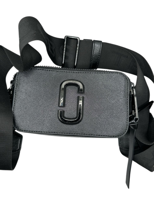 Marc Jacobs Black Leather Canvas Strap Zip Close Camera bag Bag Black / S