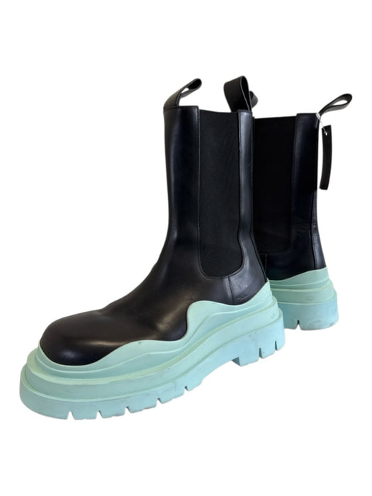 Bottega Veneta Shoe Size 41 Black & Seafoam Leather Upper Round Toe Wavy Boots Black & Seafoam / 41