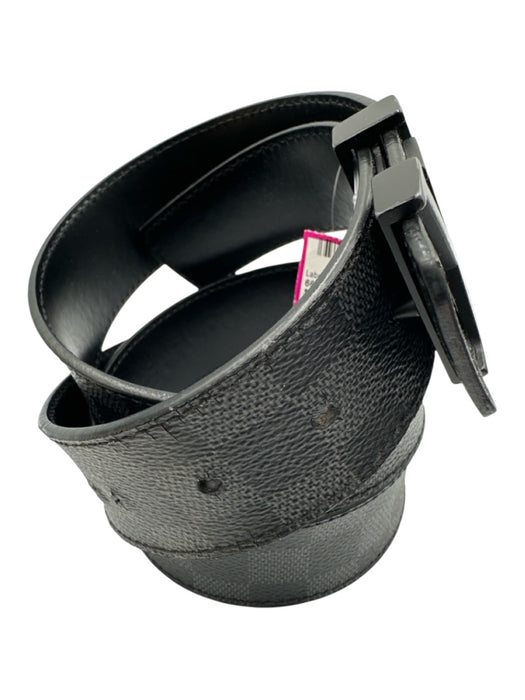 Louis Vuitton Black Leather Checkered Men's Belt Black