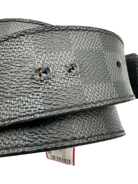 Louis Vuitton Black Leather Checkered Men's Belt Black