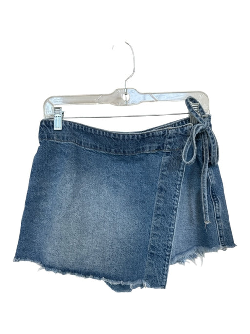 We The Free Size 6 Med Light Wash Cotton Side Tie Cut Off Denim Skort Med Light Wash / 6