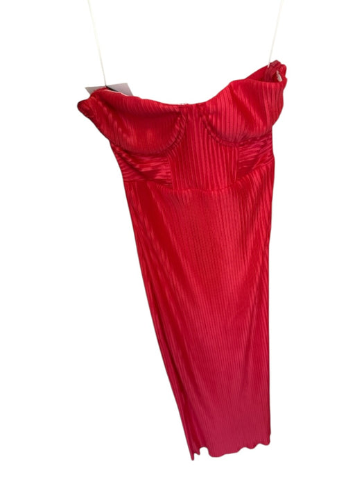 Hello Molly Size 4 Red Polyester Strapless Acordian Pleated Underwire Gown Red / 4