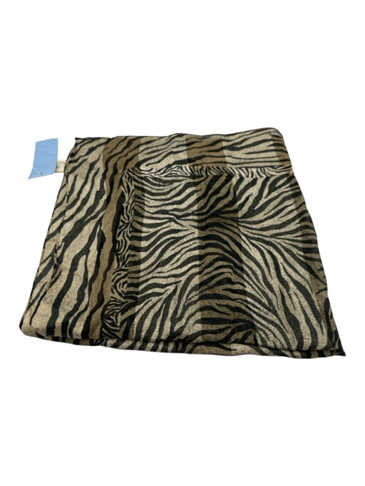 Oscar by Oscar de la Renta Black & Beige Silk Square Animal Print scarf Black & Beige / Small