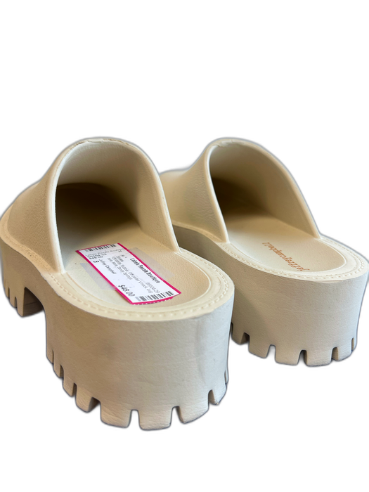 Jeffrey Campbell Shoe Size 8 Off White Rubber Off center V neck Lug sole Shoes Off White / 8