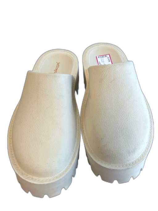 Jeffrey Campbell Shoe Size 8 Off White Rubber Off center V neck Lug sole Shoes Off White / 8
