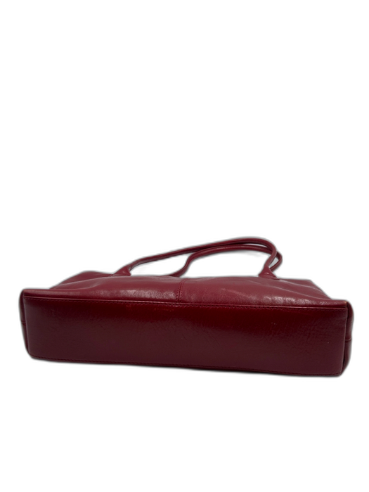 Hobo Cherry Red Leather Glossy Rectangle Rolled Handle Shoulder Bag Cherry Red / S