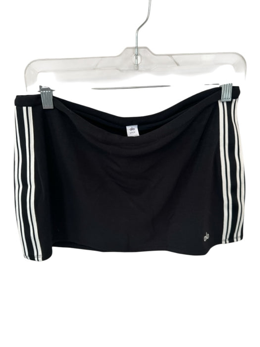 Alo Size S Black Nylon Blend Waist Band Side Pockets Athletic Skort Black / S