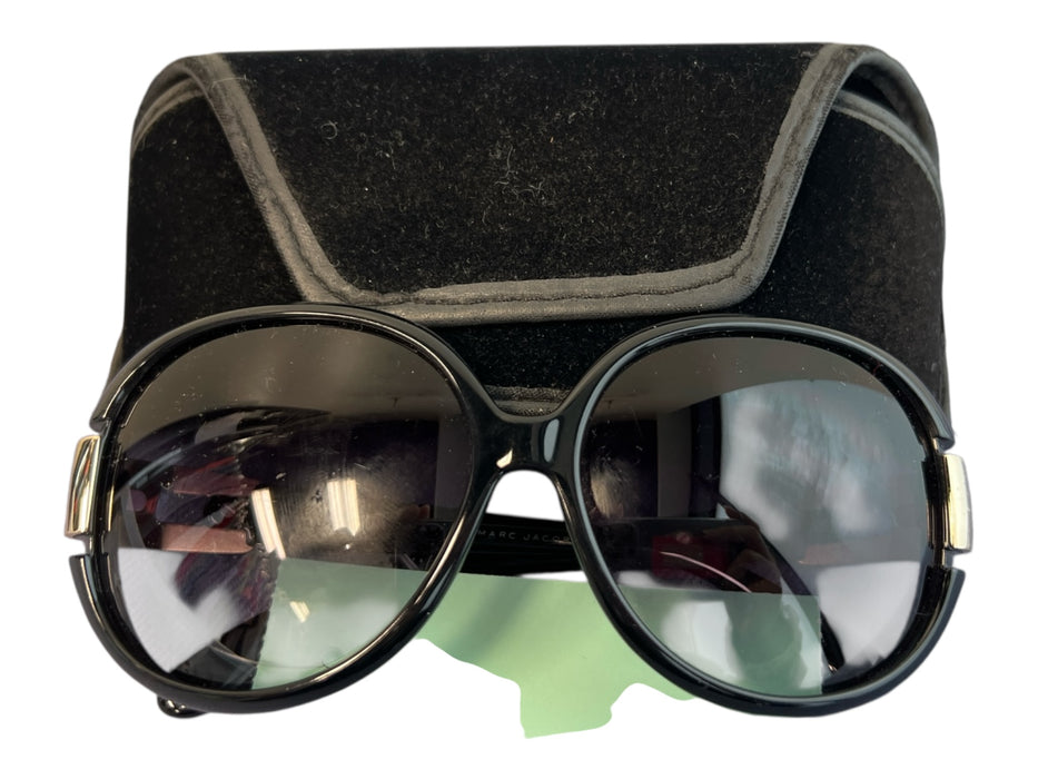 Marc By Marc Jacobs Black Plastic Gold hardware Round Large Logo Sunglasses Black
