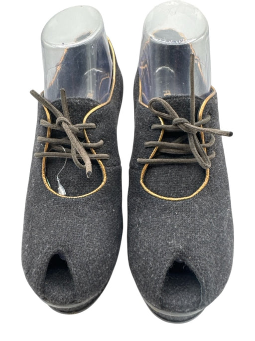 Fendi Shoe Size 39.5 Gray & Gold Felted Wool Lace Up Detail Stiletto Booties Gray & Gold / 39.5