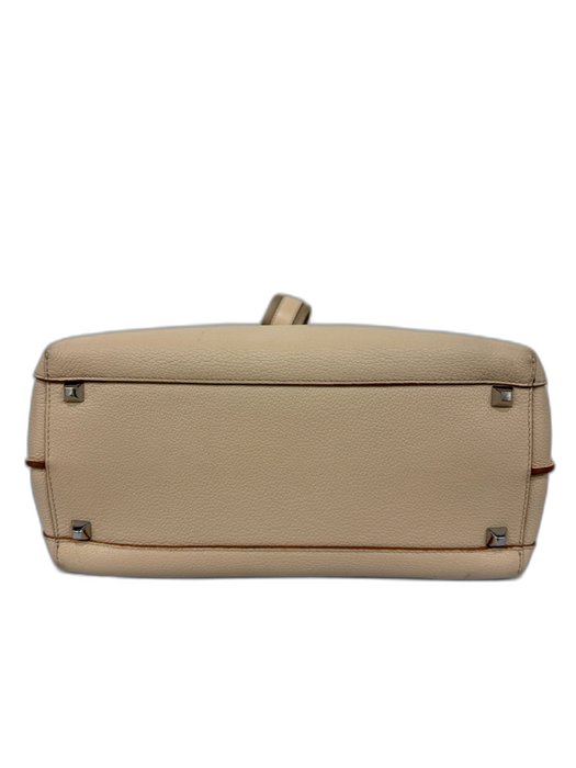 MCM Beige Leather Magnetic  Flap Multiple Straps Zip Pocket Hand Bag Beige