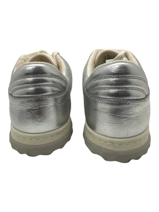 Gucci Shoe Size 42 Silver & White Leather Logo Low Top Sneakers Silver & White / 42