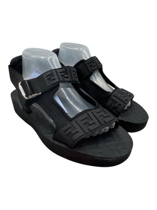 Fendi Shoe Size 10 Black Textile Toe Strap Zucca Monogram Mesh Sandals Black / 10