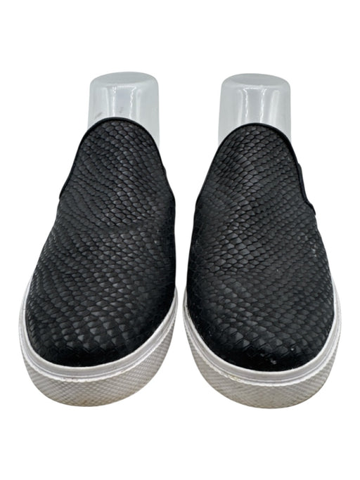 Kaanas Shoe Size 6 Black Leather Slip On Rubber Outsole Shoes Black / 6