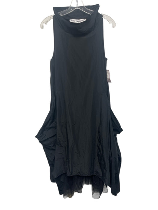 #VDR Viadellerose Size M Black Sleeveless Mock Neck Midi Lined Pockets Dress Black / M