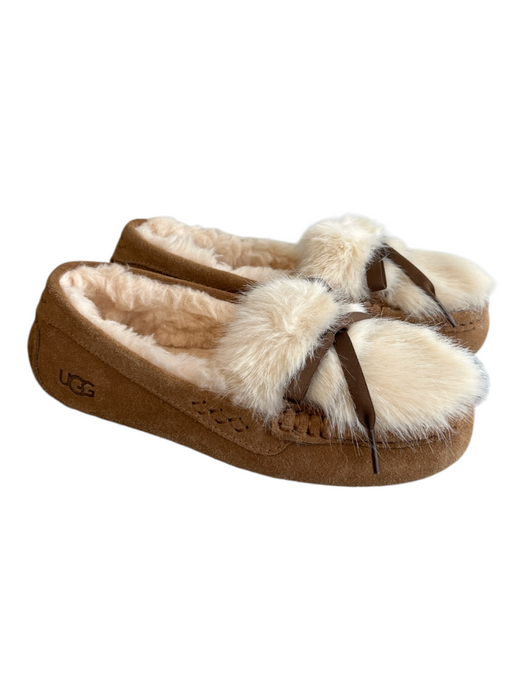 Ugg Shoe Size 5 Brown Suede Fur Bow Detail Flats Moccasin Shoes Brown / 5