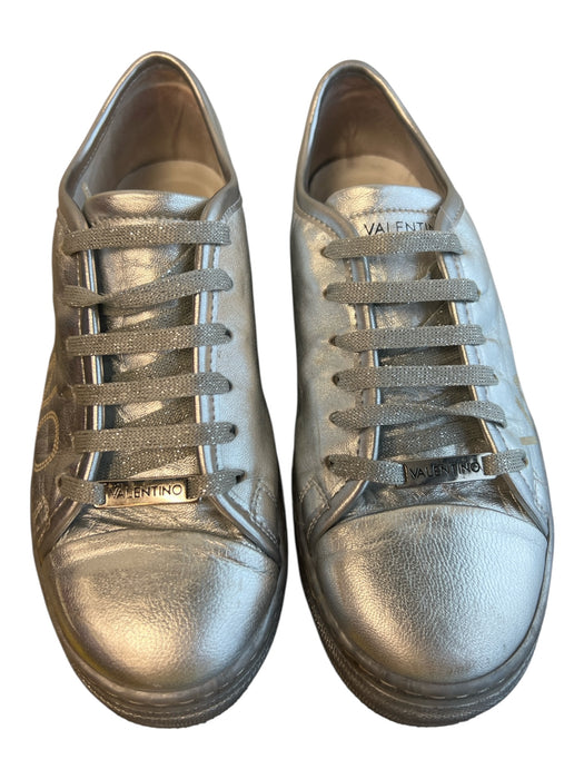Valentino Shoe Size 8 Metallic Leather Round Toe Logo on Sides Sneaker Shoes Metallic / 8