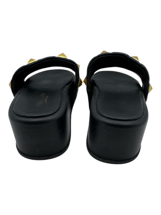 Valentino Garavani Shoe Size 39 Black & Gold Tone Leather Upper Quilted Sandals Black & Gold Tone / 39