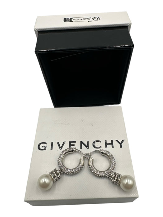 Givenchy Silver Crystal Faux Pearl Pendant Open Hoop Choker Necklace Silver