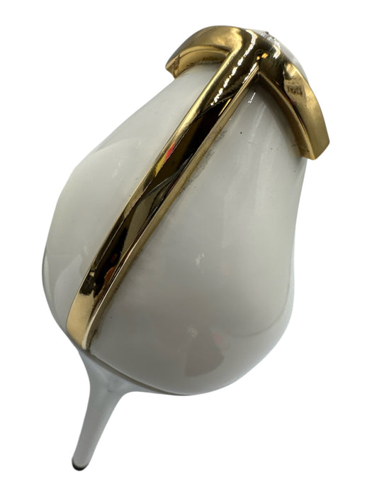 Tom Ford Shoe Size 39 White & Gold Patent Leather Pointed Toe Initial Pumps White & Gold / 39